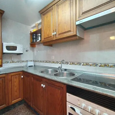 דירה Apartment Benidorm 2 *